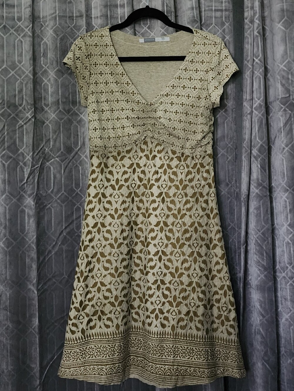 Athleta Beige and Olive Midi Dress
